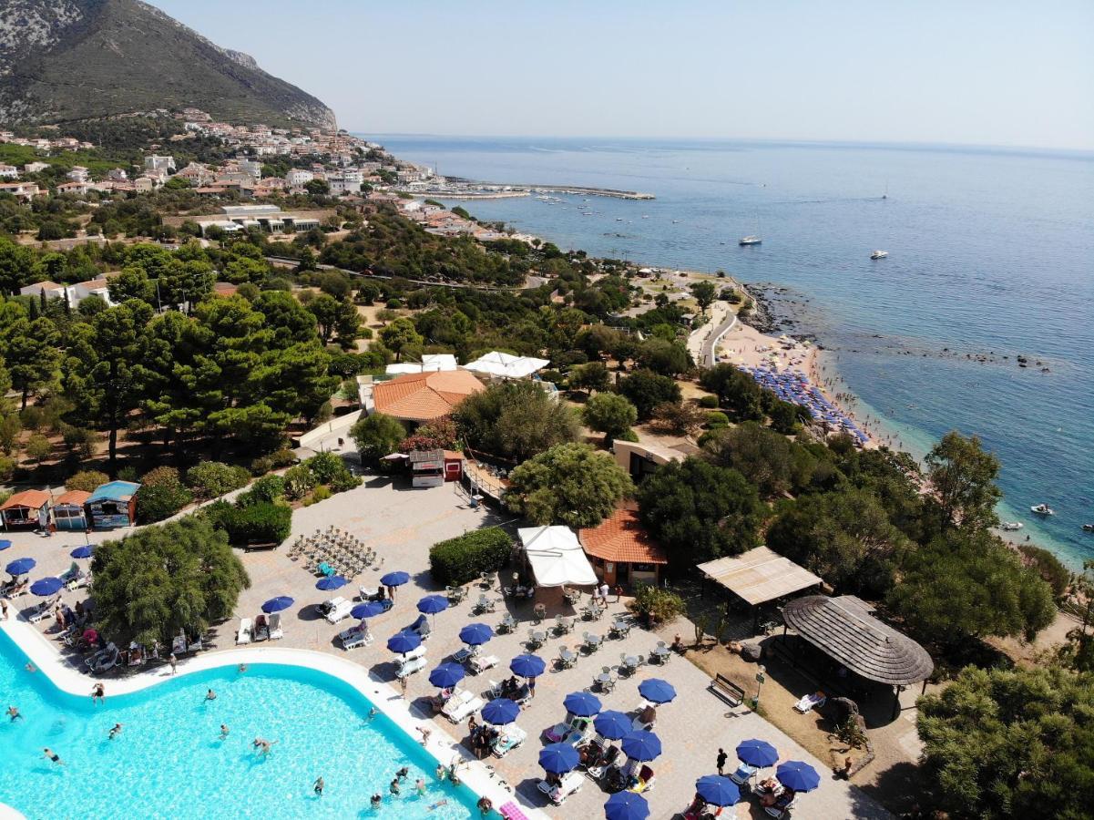 Club Esse Palmasera Cala Gonone Buitenkant foto